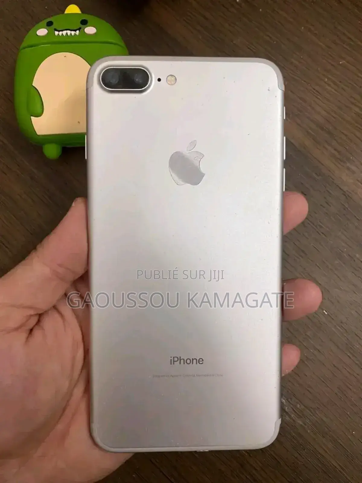 Neuf Apple iPhone 7 Plus 32 GB Noir