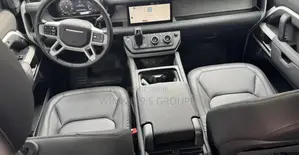 New Land Rover Defender 2024 Blanc