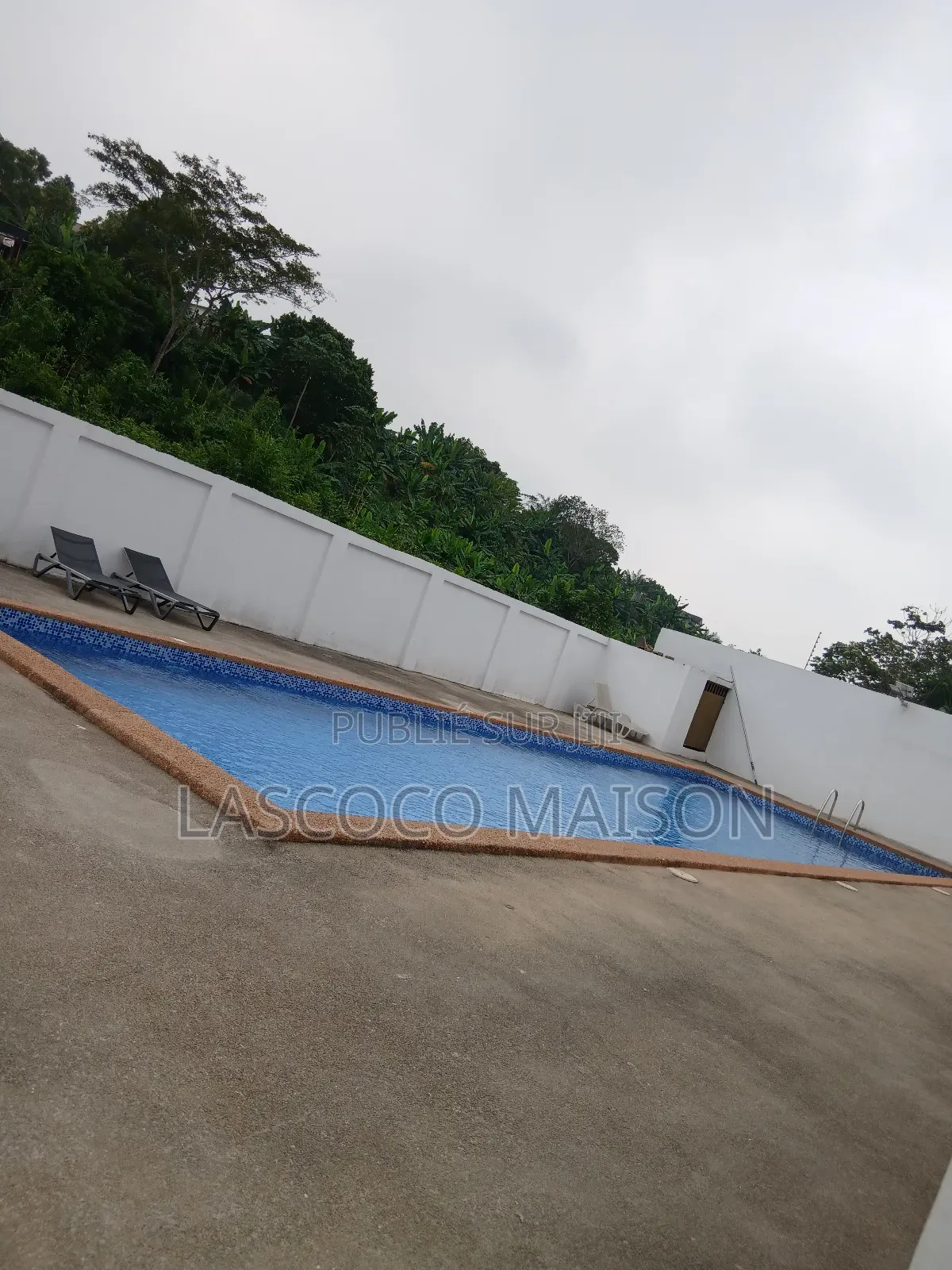 3chbre Appartement dans Lascoco Maison, Cocody à Louer