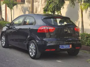 Kia Rio 2016 Black