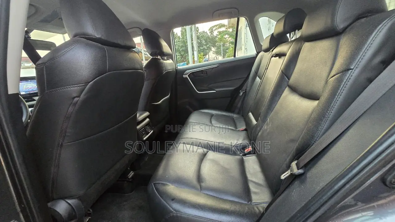 New Toyota RAV4 2023 Black