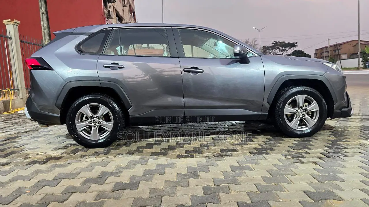 New Toyota RAV4 2023 Black