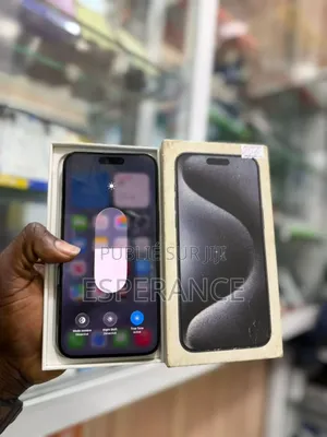 Apple iPhone 15 Pro Max 256 GB Gris