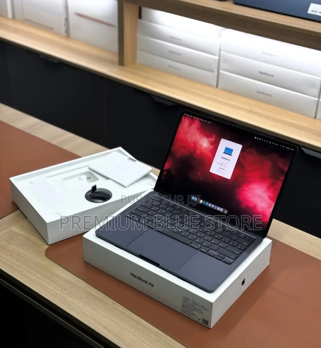 Neuf Apple MacBook Air 2025 M4 13-Inch 16GB Apple M4 SSD 512GB