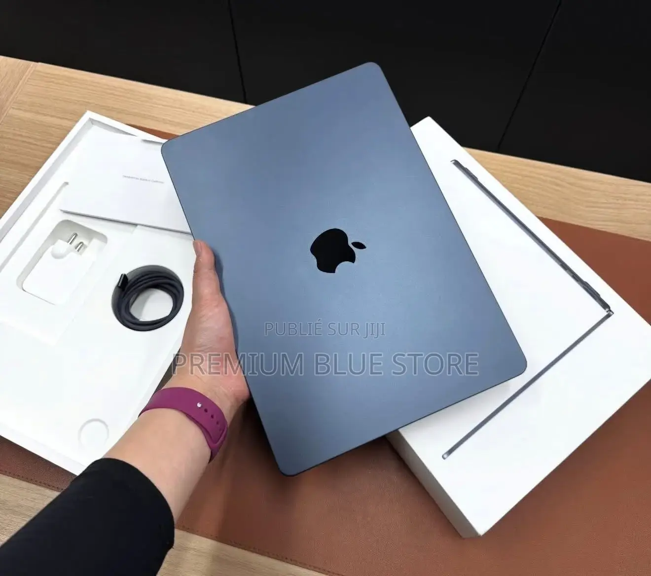 Neuf Apple MacBook Air 2025 M4 13-Inch 16GB Apple M4 SSD 512GB