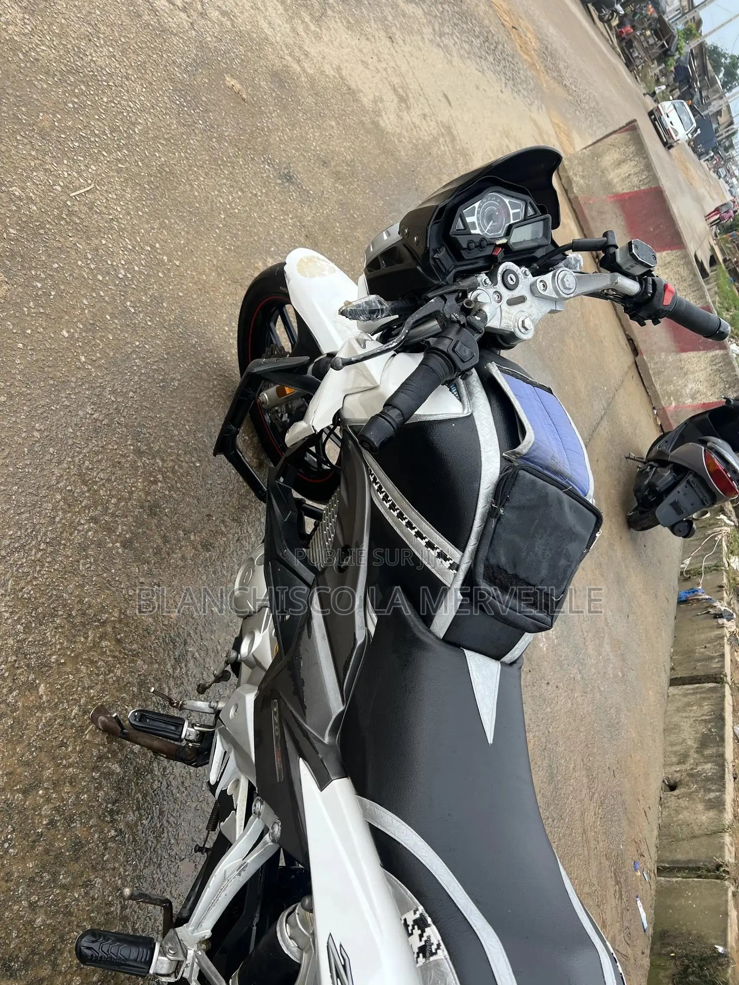 Apsonic AP Z-ONE 2023 Blanc