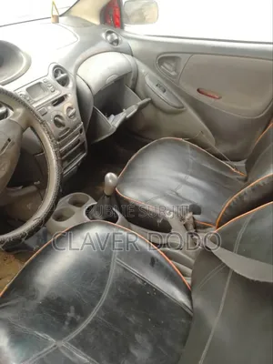 Toyota Yaris 2001 Bleu