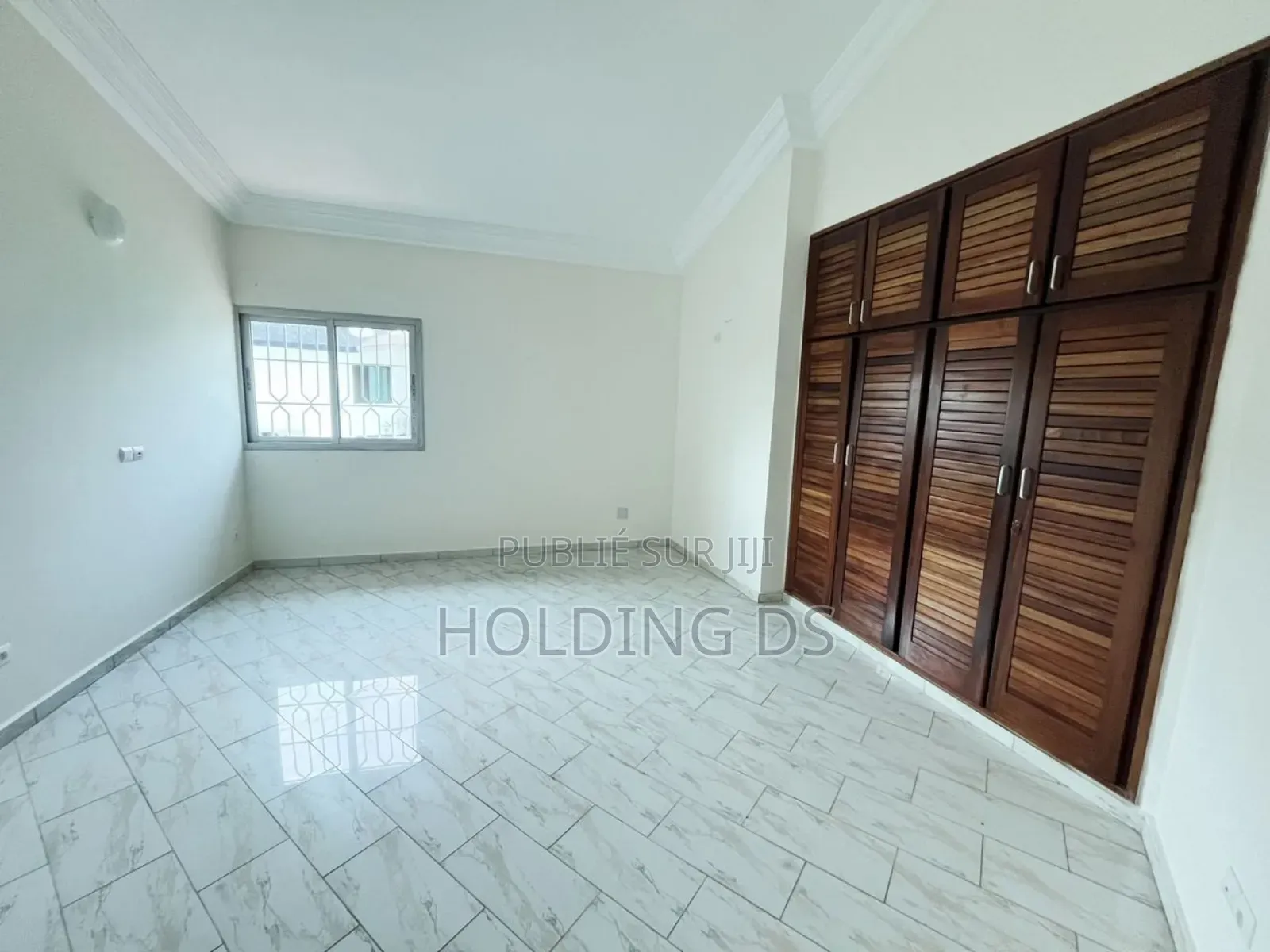 Furnished 5chbre Duplex dans Location Immobilière, Cocody à Louer