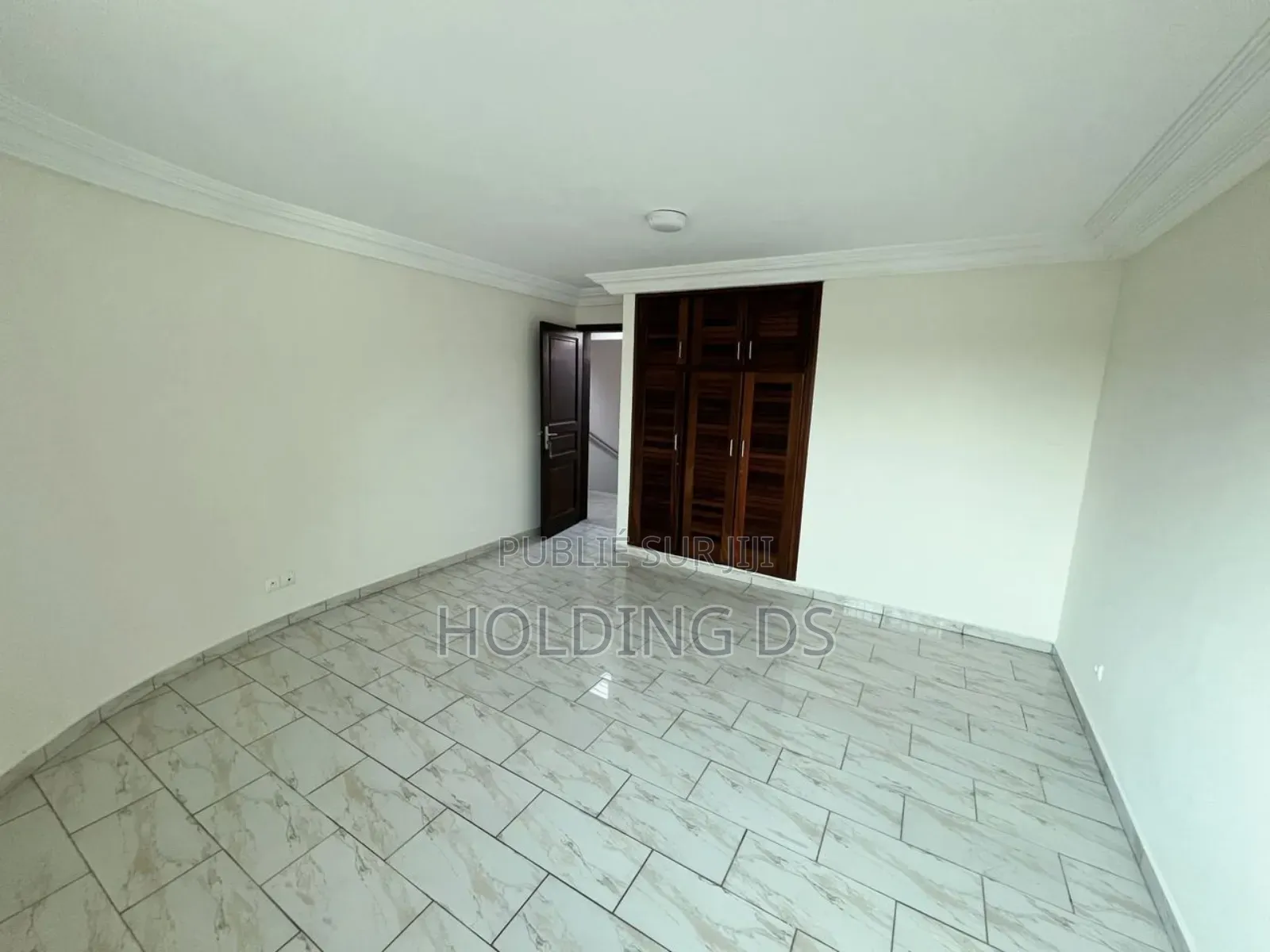 Furnished 5chbre Duplex dans Location Immobilière, Cocody à Louer