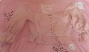 Haut Rose Chic Tendance