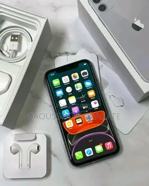 Neuf Apple iPhone 11 64 GB Noir