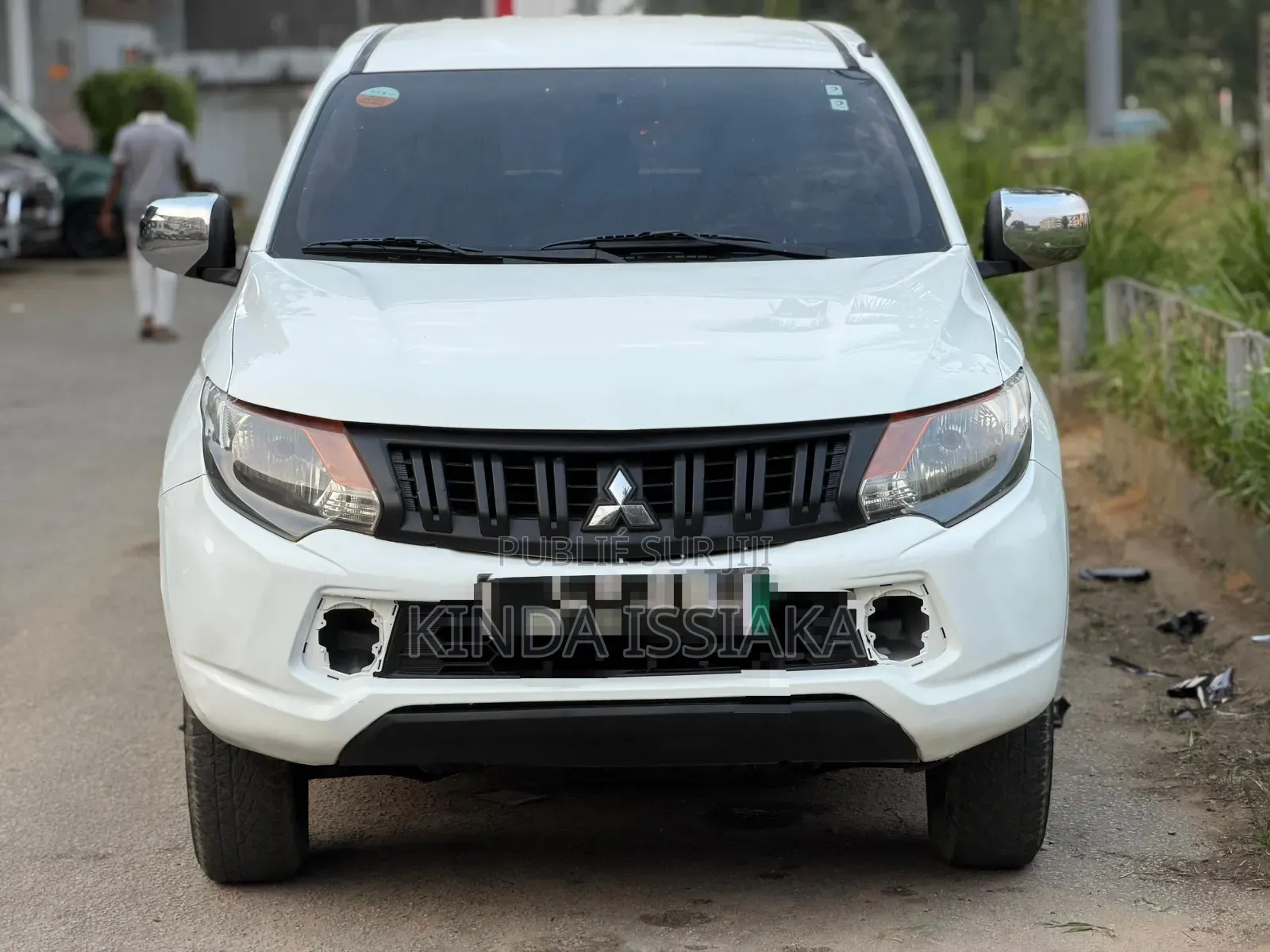 Mitsubishi L200 2019 Blanc cassé