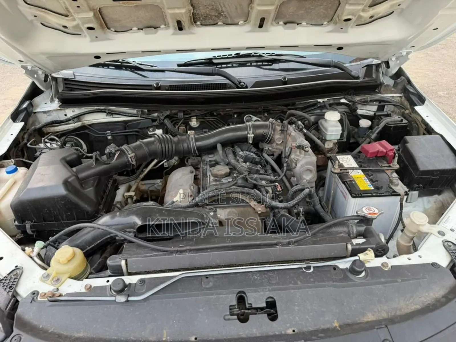 Mitsubishi L200 2019 Blanc cassé