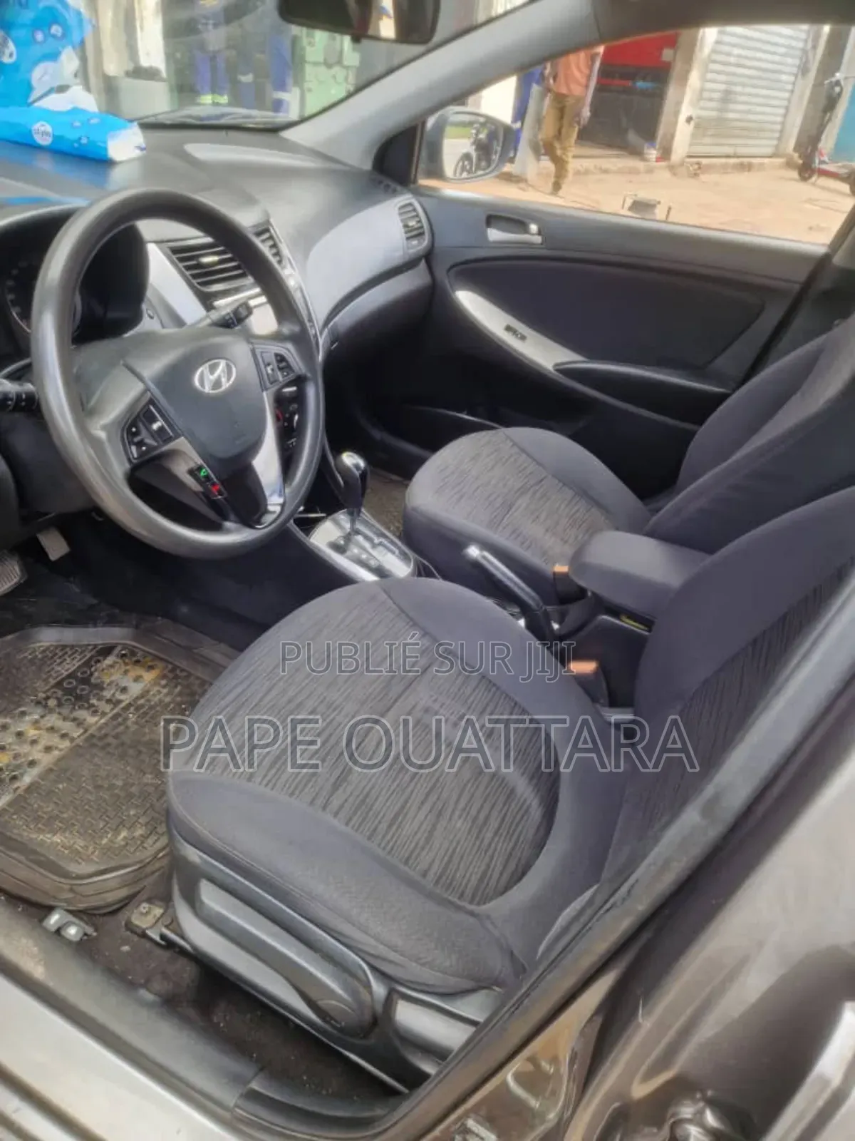 Hyundai Accent 2016 Gris