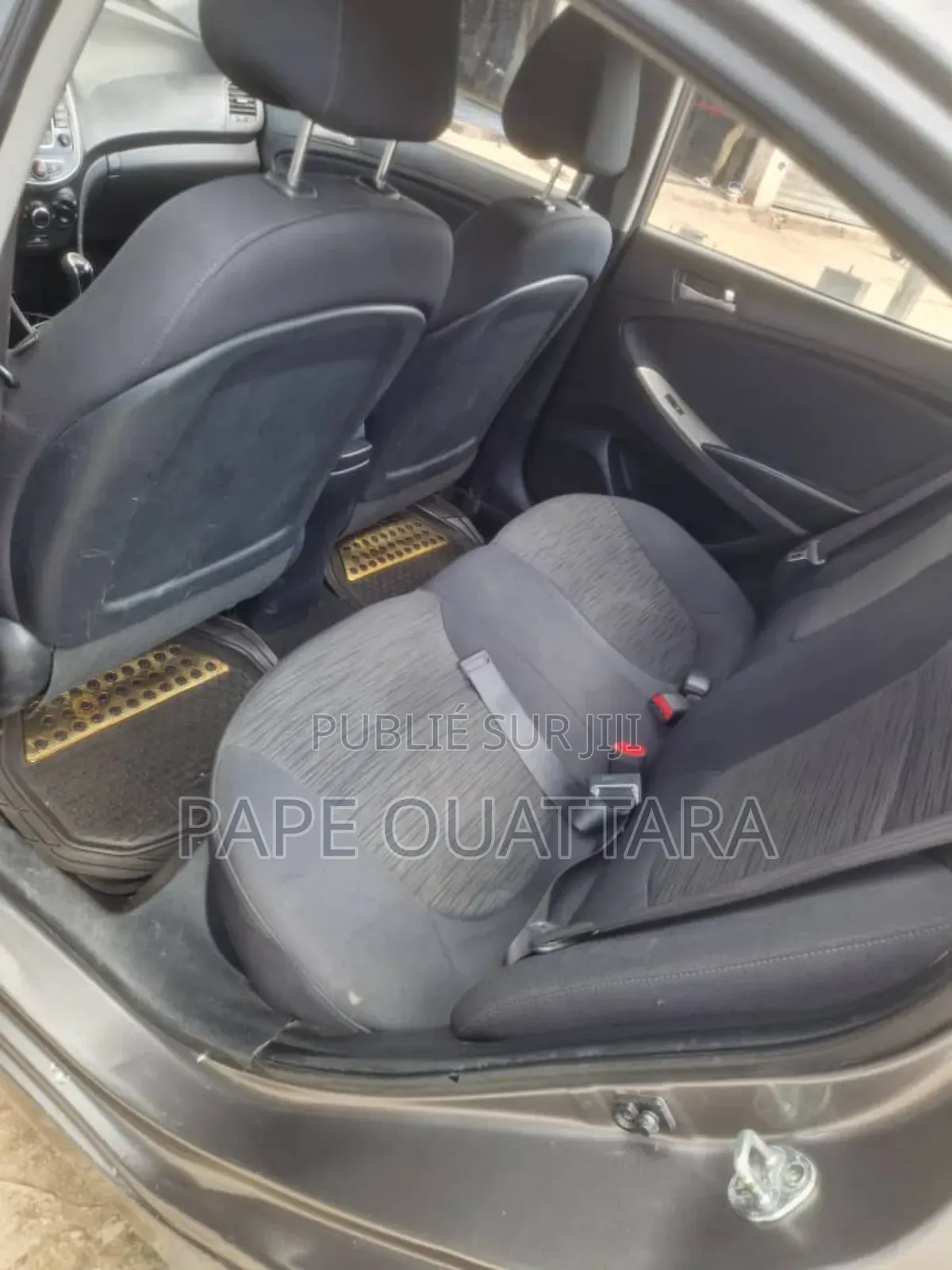 Hyundai Accent 2016 Gris