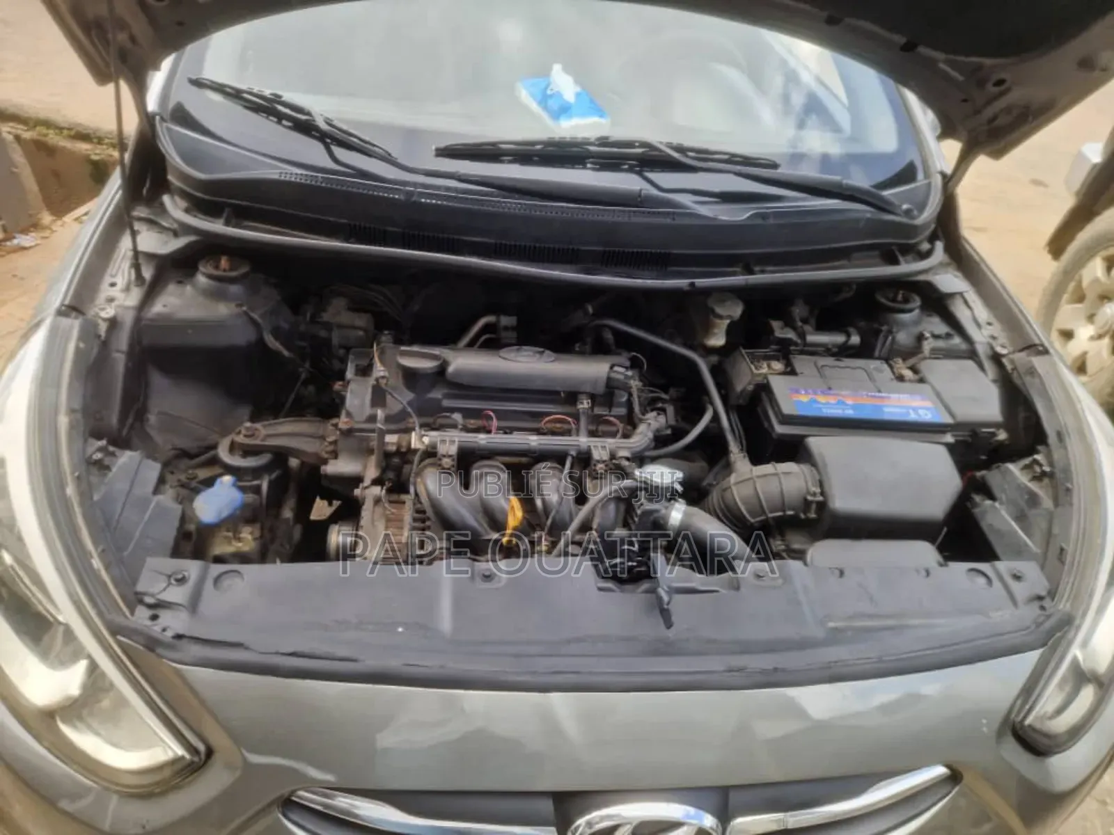 Hyundai Accent 2016 Gris