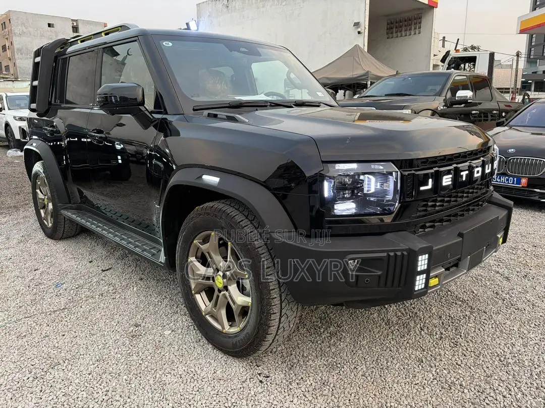 New Jetour T2 1.5 Petrol AWD 2025 Black
