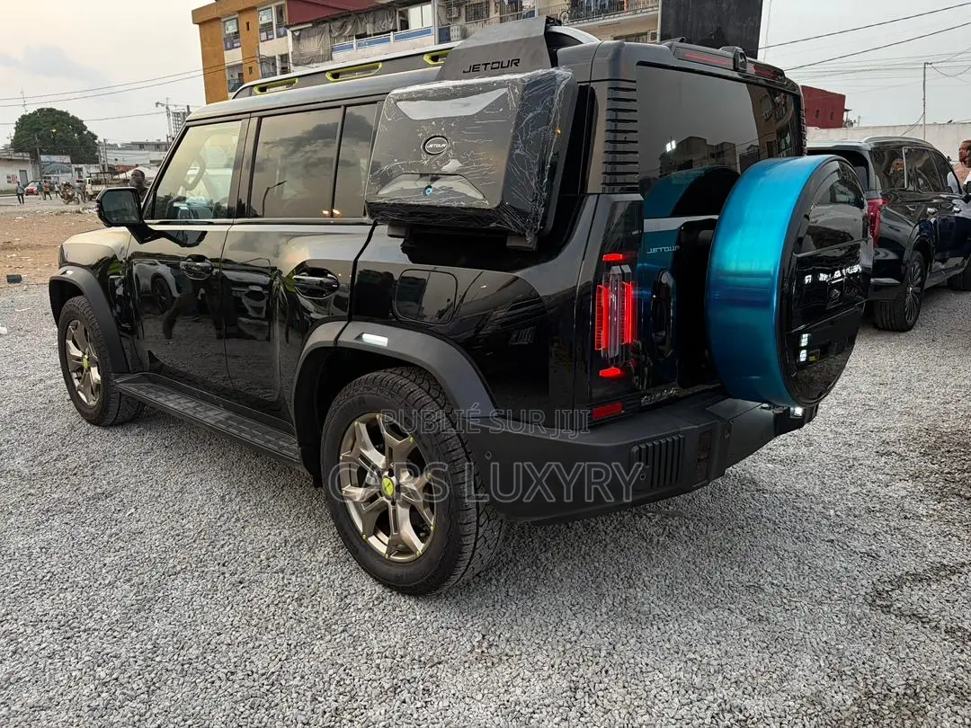 New Jetour T2 1.5 Petrol AWD 2025 Black