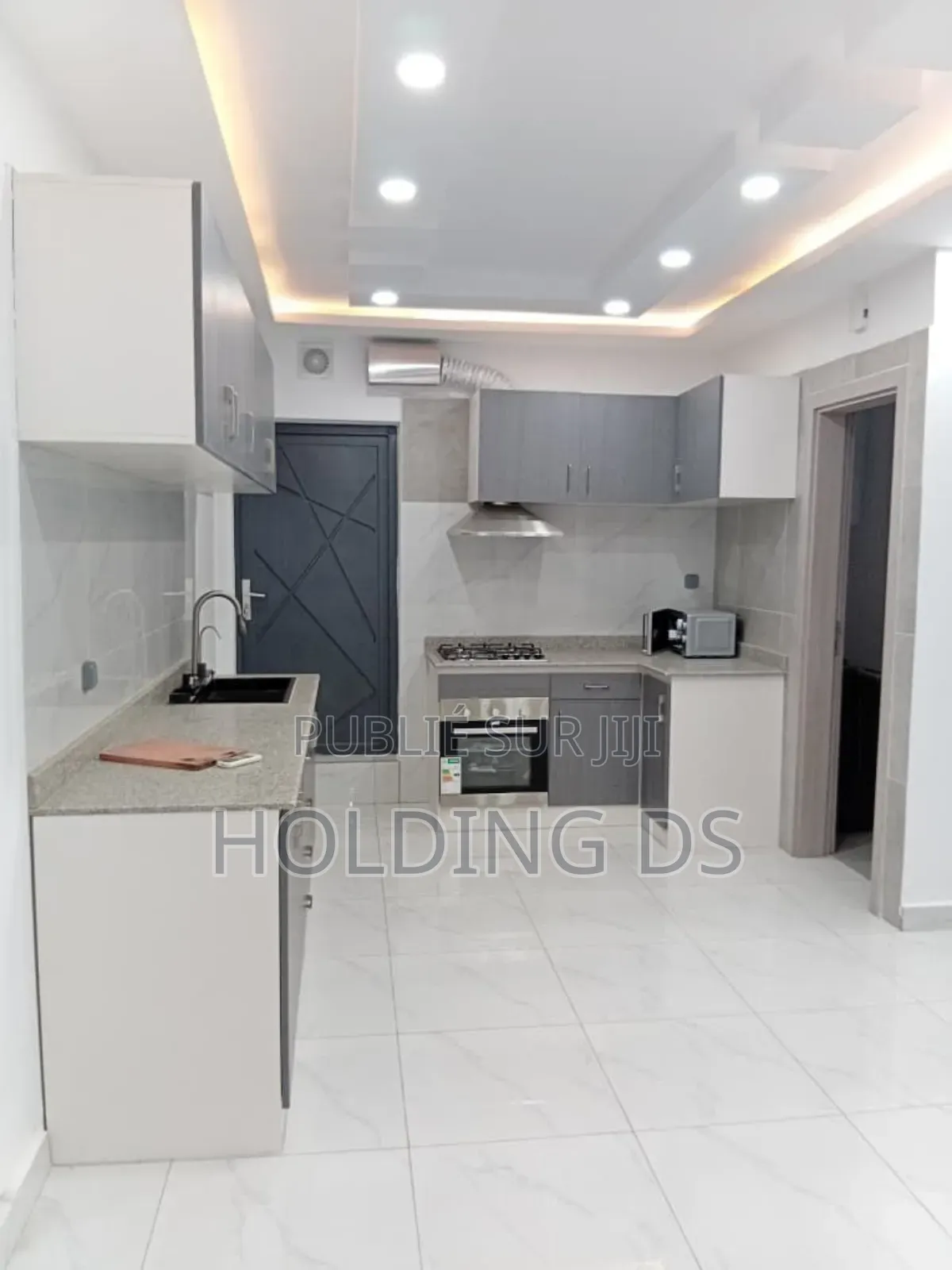 Furnished 4chbre Duplex dans Location Immobilière, Cocody à Louer