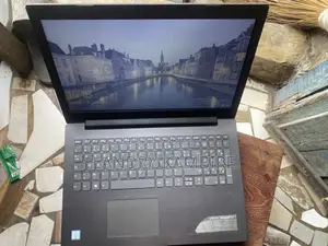 Ordinateur Portable Lenovo IdeaPad 320 8GB Intel Core I3 HDD 500GB