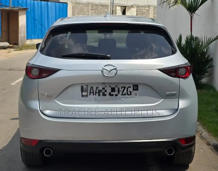 Mazda CX-5 2018 Gris