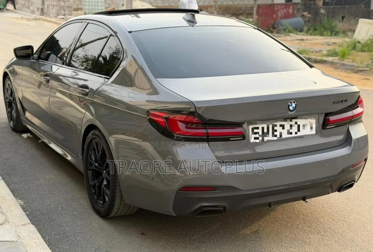 BMW 530i 2022 Gris