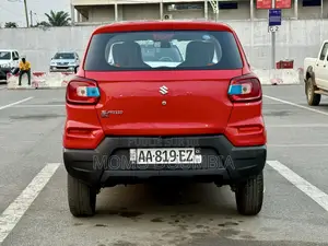 Suzuki S-Presso 2024 Rouge