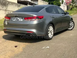 Kia Optima 2018 Gris
