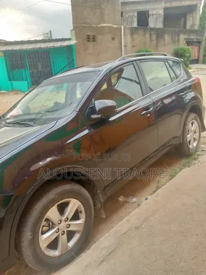 Toyota RAV4 SE FWD (2.5L 4cyl 6A) 2016 Noir Mat