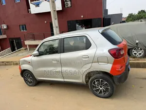 Suzuki S-Presso 2022 Orange