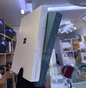 New Microsoft Surface Pro Copilot+ PC 12 16GB SSD 512GB