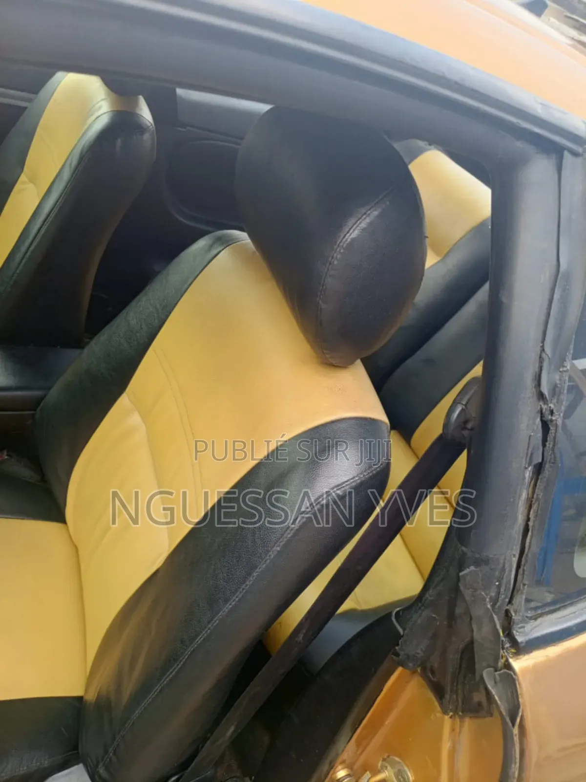 Toyota Celica SS I 1999 Doré