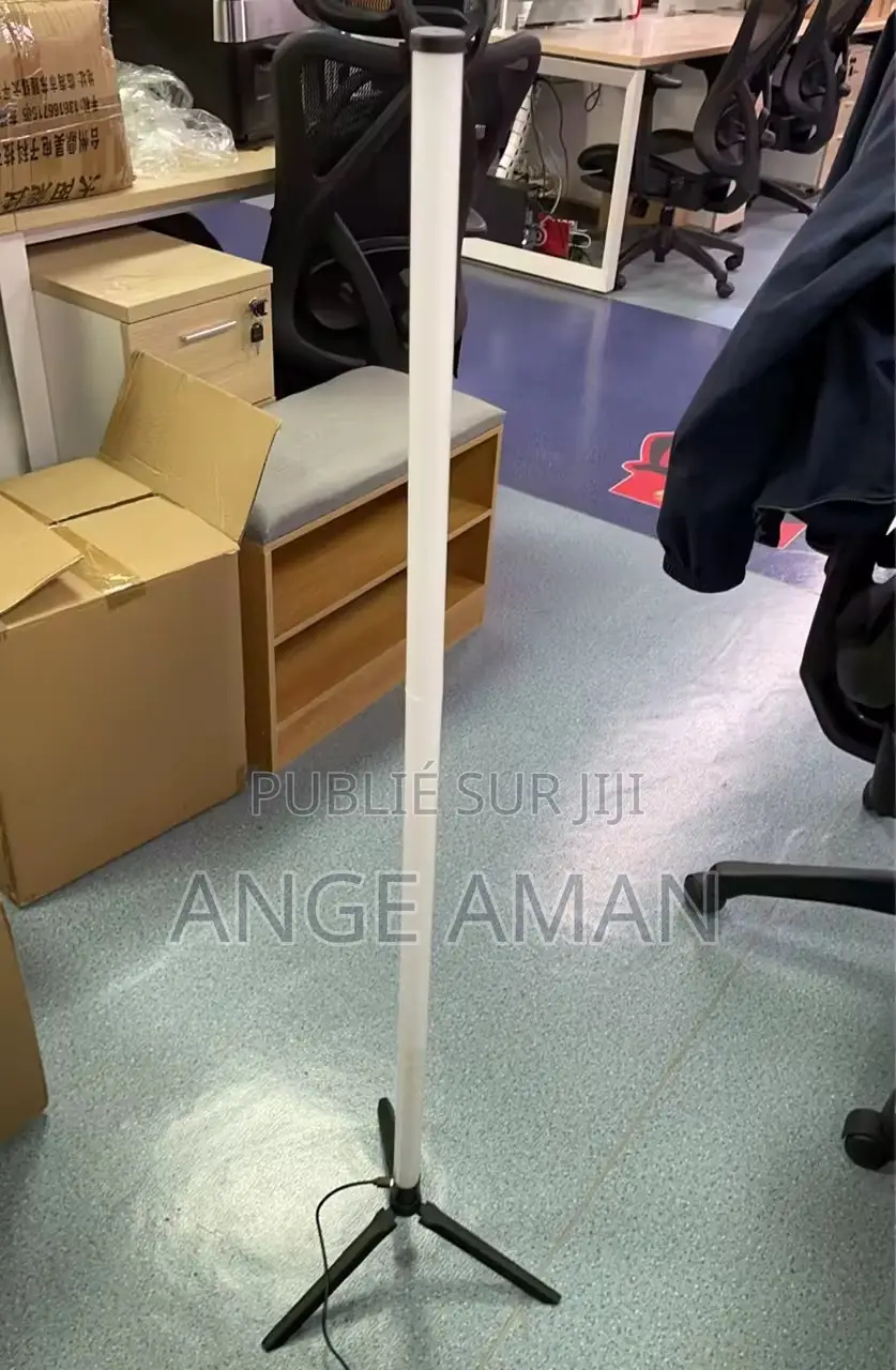 Lampe Led RGB Sur Pied – Corner Floor Lamp