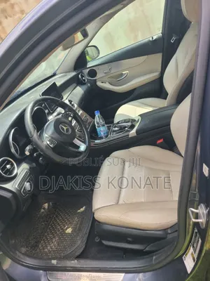 Mercedes-Benz C300 2016 Gris