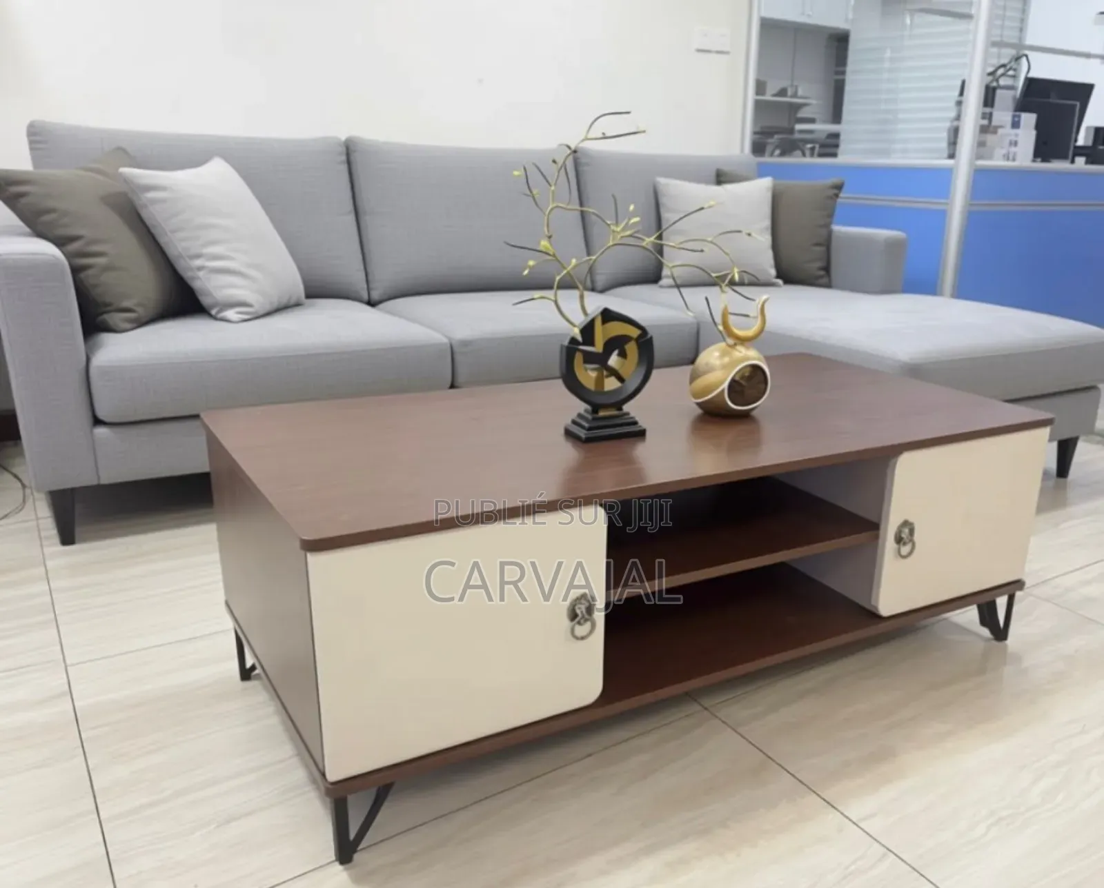 Table Centrale Importé