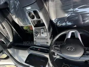 Hyundai Santa Fe 2023 Gris
