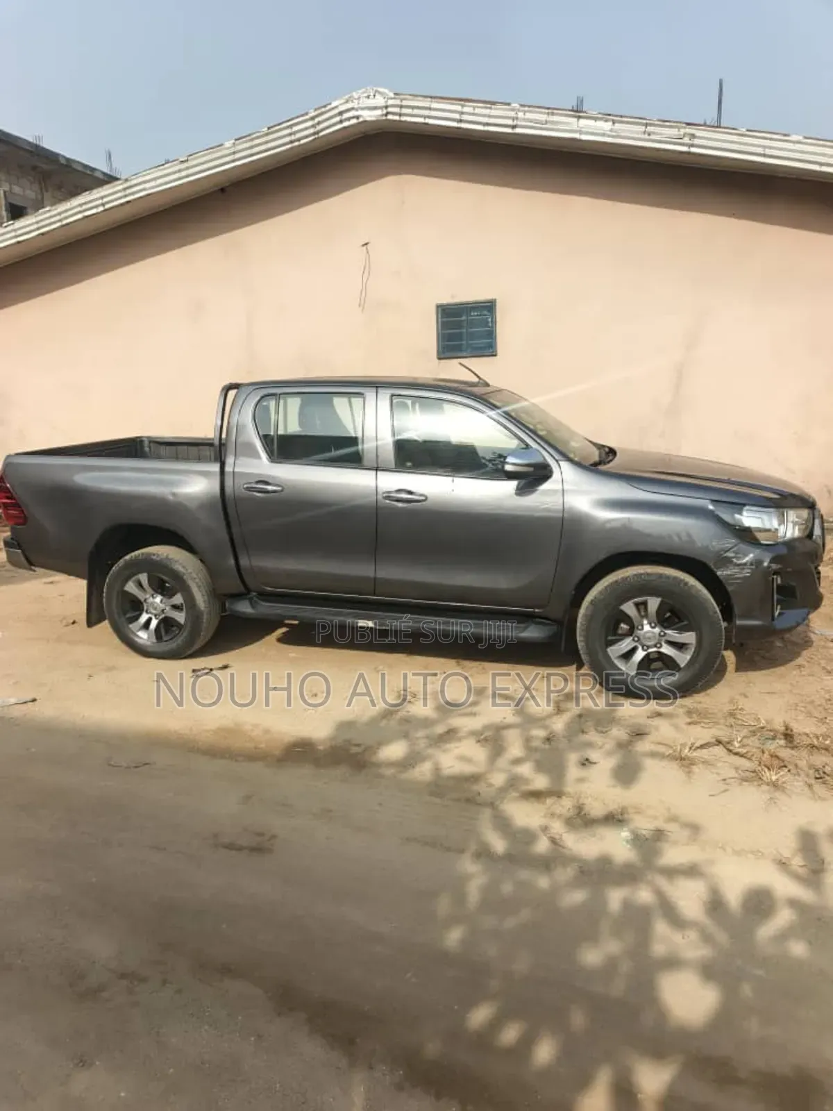 Toyota Hilux 2020 Gris