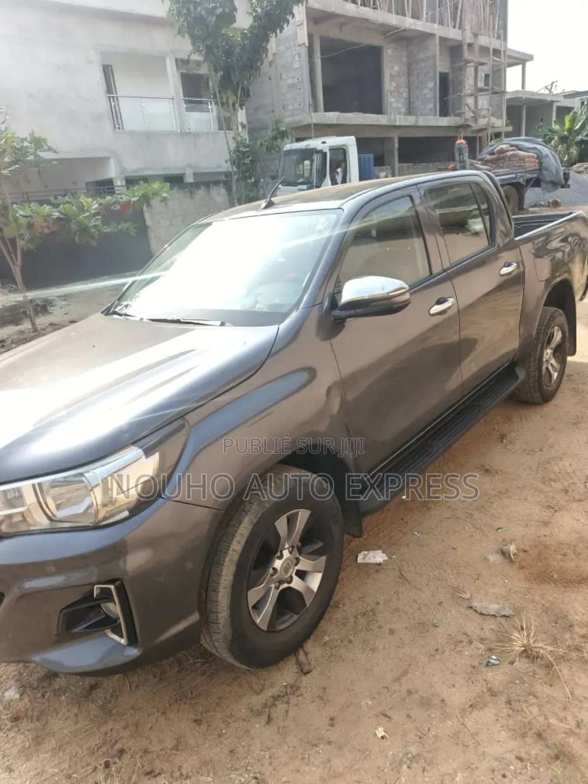 Toyota Hilux 2020 Gris