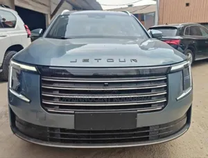 New Jetour X70 2025 Argenté