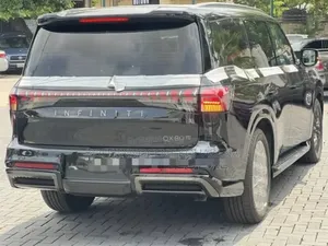 Neuf Infiniti QX80 2026 Noir