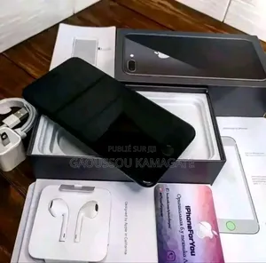 Neuf Apple iPhone 8 Plus 64 GB Noir