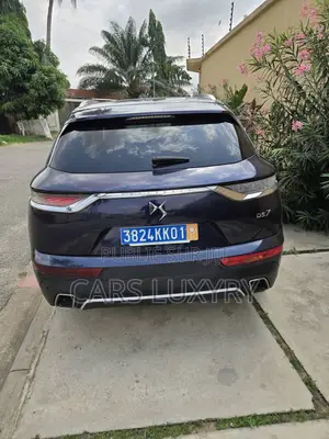 Citroen DS 7 Crossback 2018 Bleu