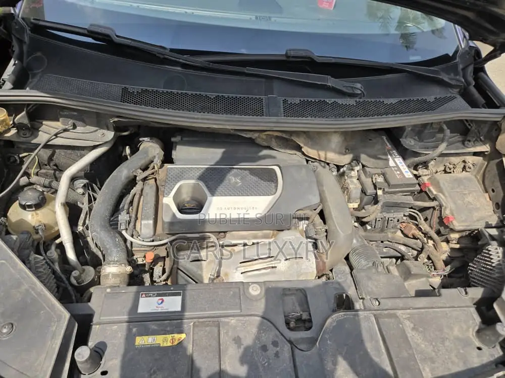 Citroen DS 7 Crossback 2018 Bleu