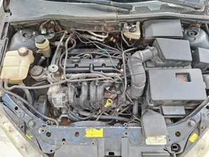 Ford Focus 2003 Gris