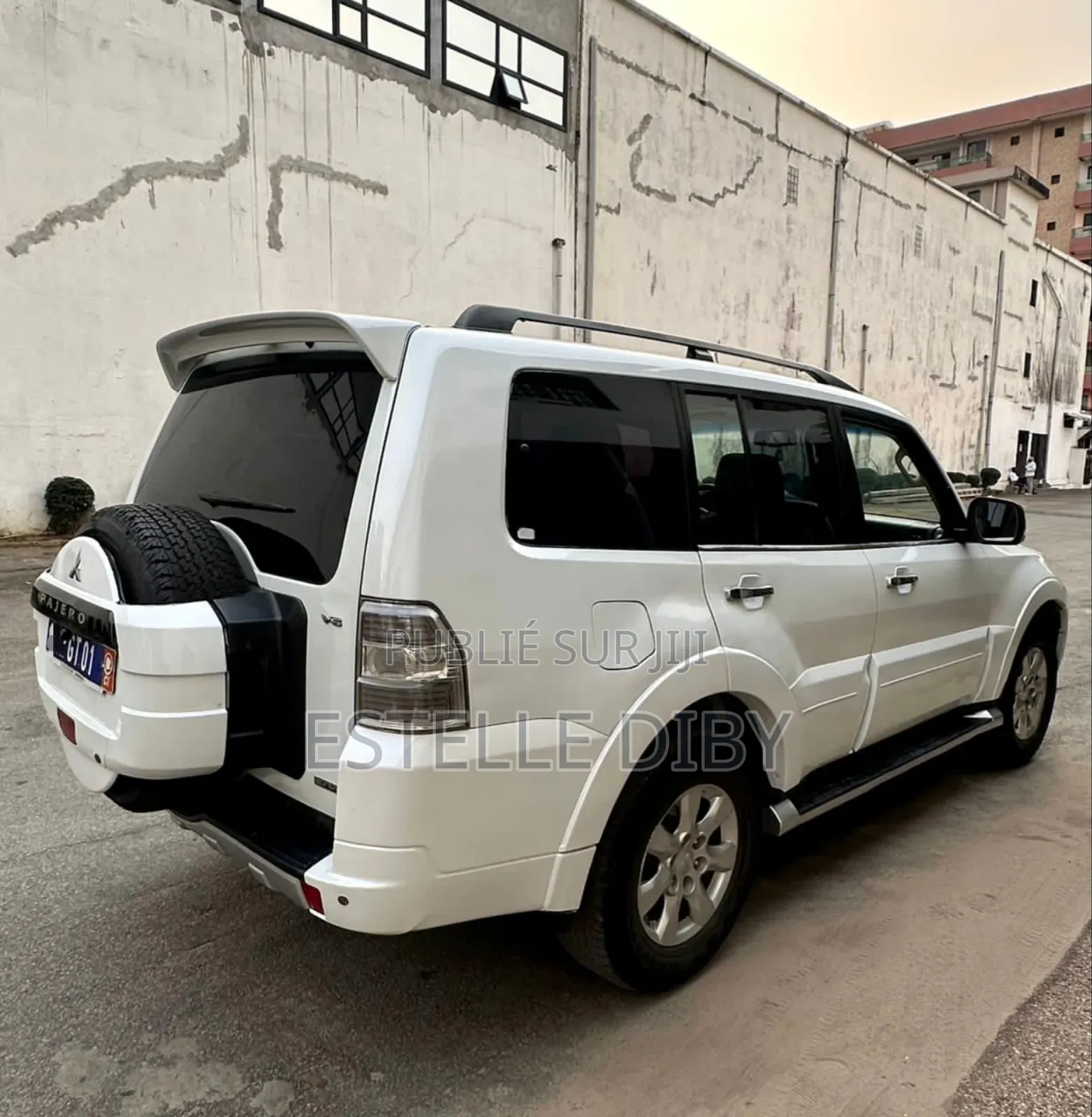 Mitsubishi Pajero 2010 Blanc