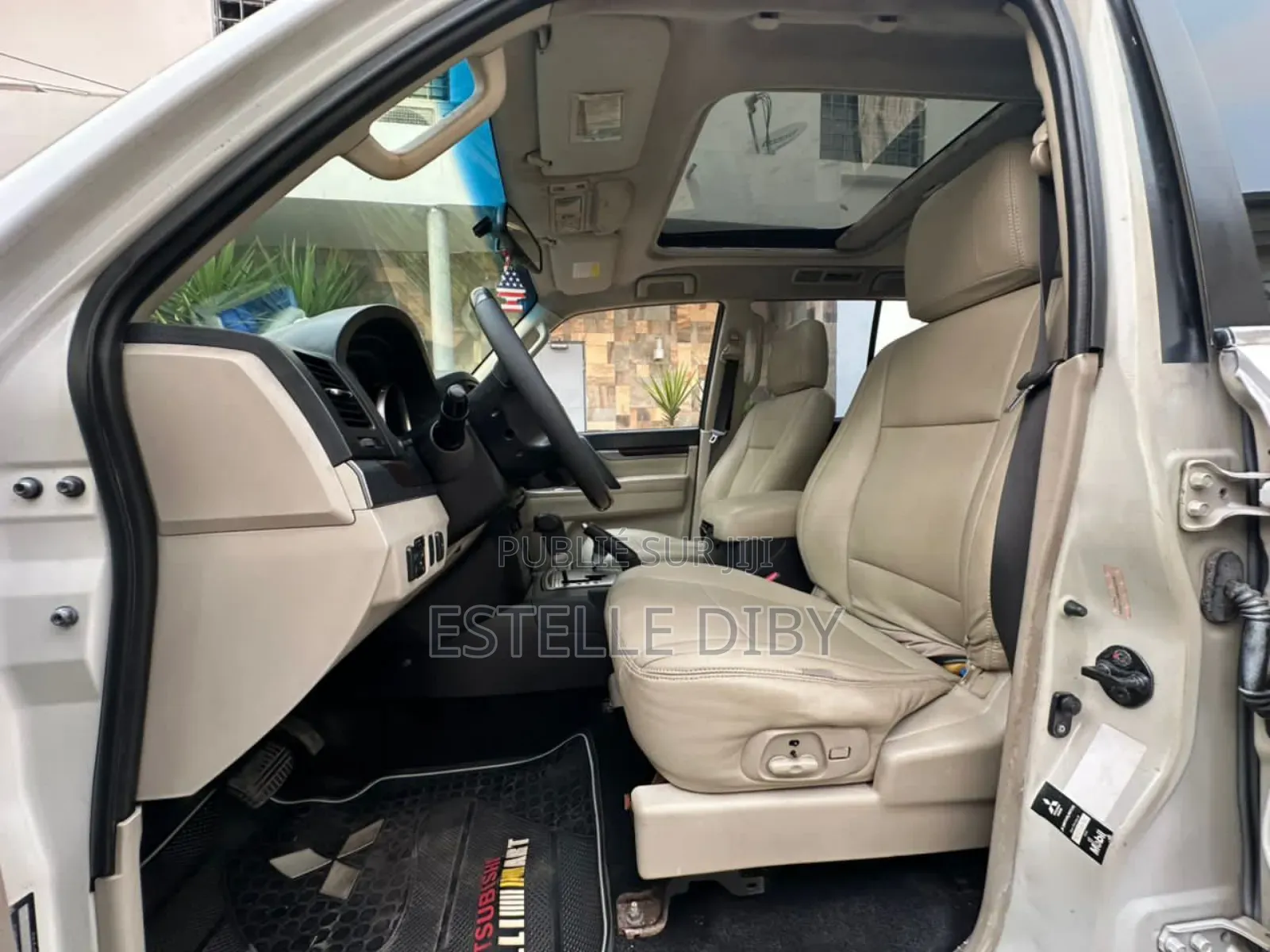 Mitsubishi Pajero 2010 Blanc