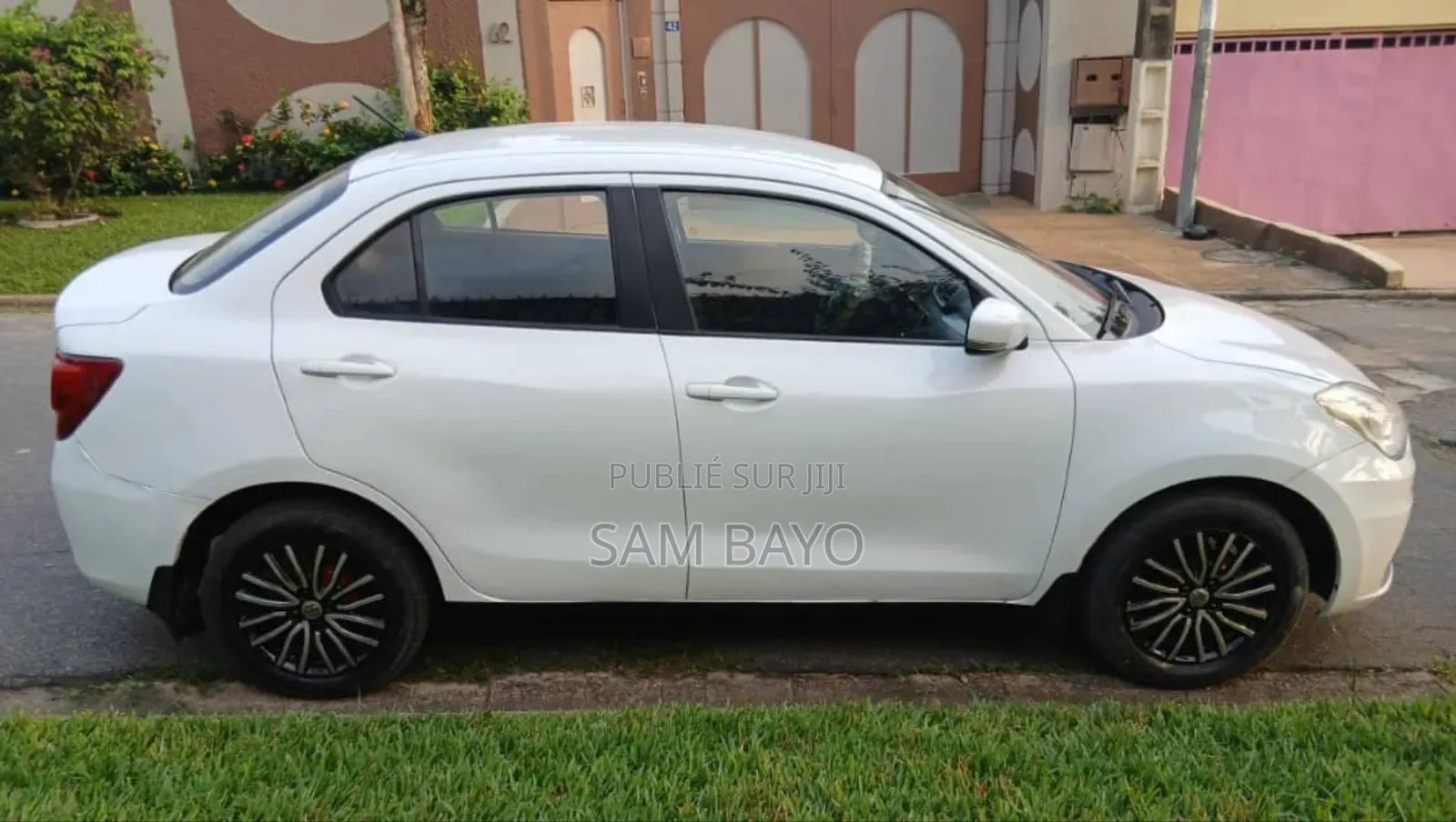 Suzuki Dzire 2022 Blanc