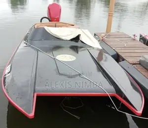 Coque Bateau d'Origine Debo Deux Bouche Vendu en Côte D’Ivoire
