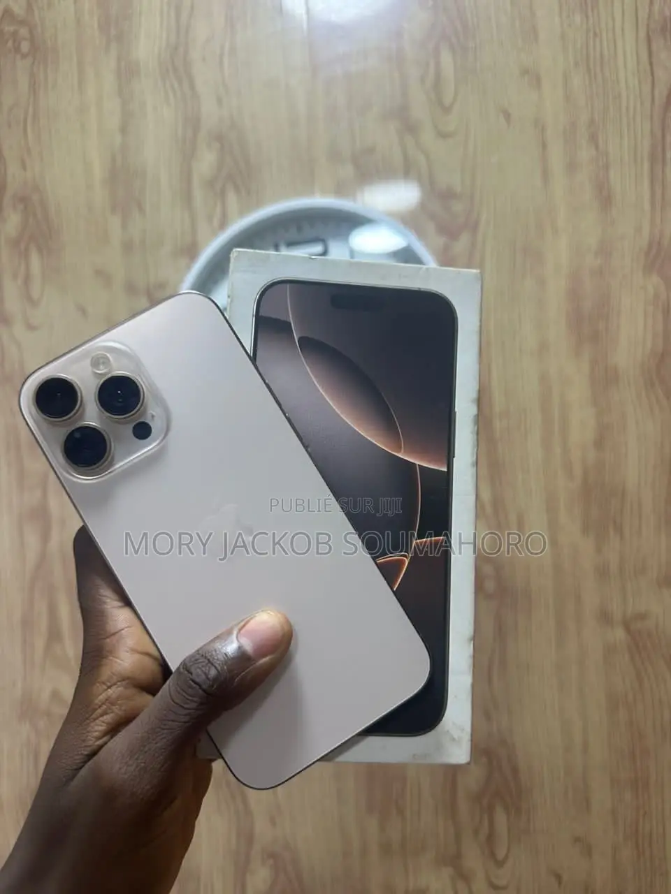 New Apple iPhone 16 Pro Max 512 GB Doré