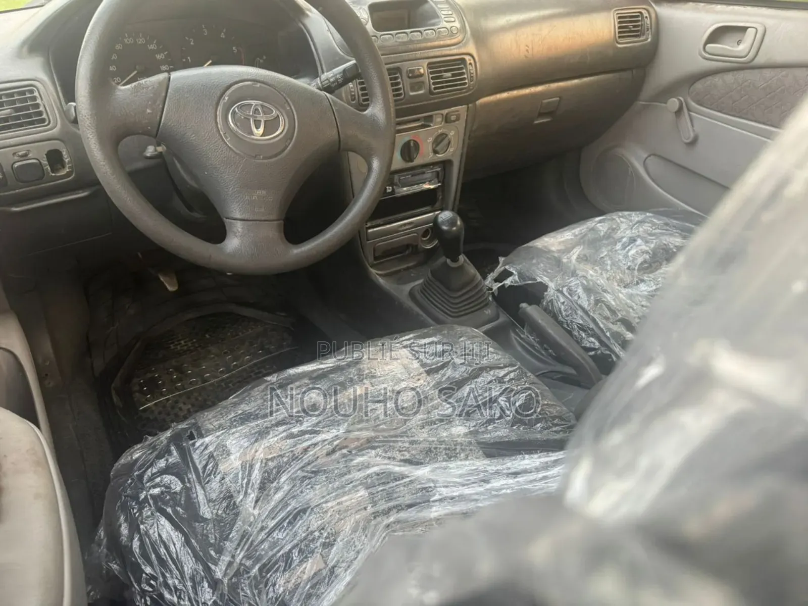 Toyota Corolla 2004 Orange